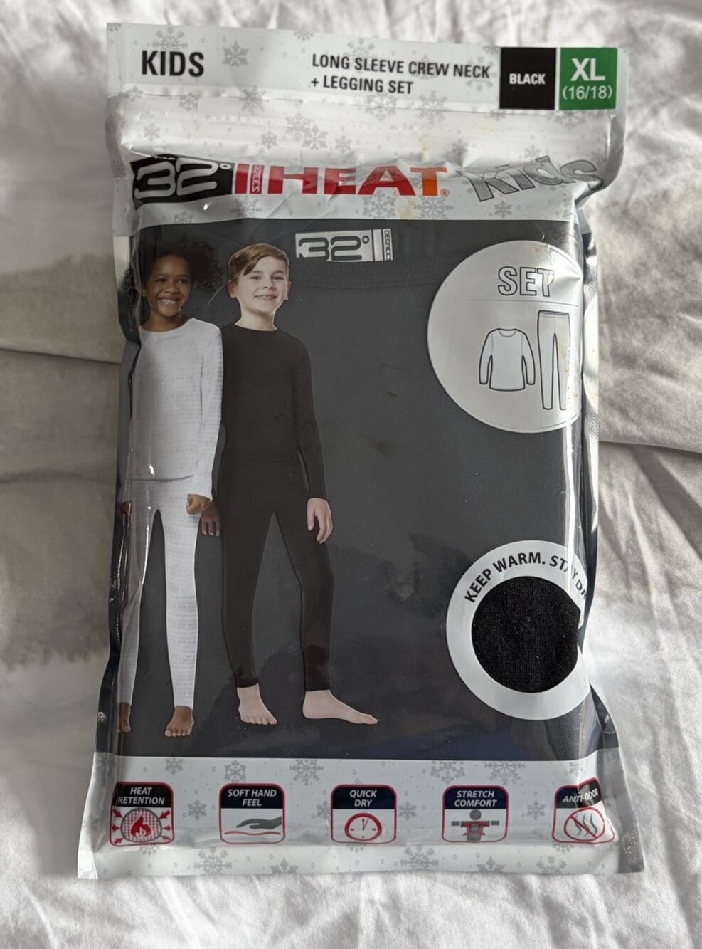 32 Degrees Kids Heat 2 Piece Sets Black Thermal NWT Size XL